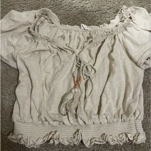 Amazing off or on the shoulder blouse!